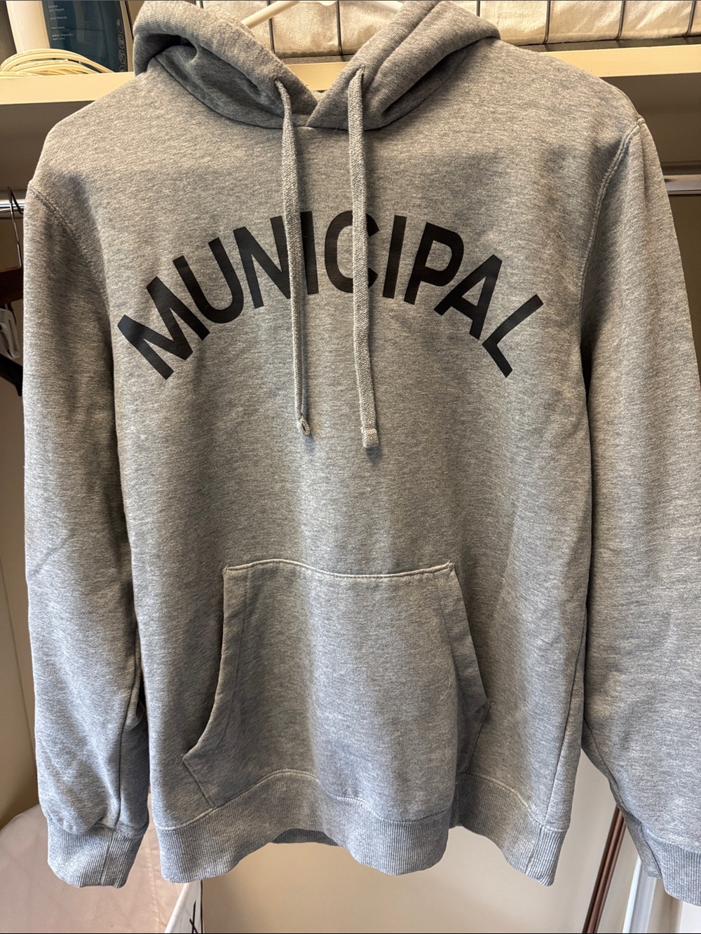Men's Heather Gray Pullover Hoodie